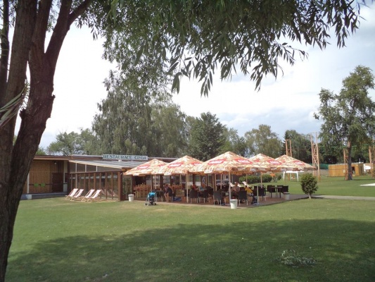 Restaurace Cinda Císařský ostrov