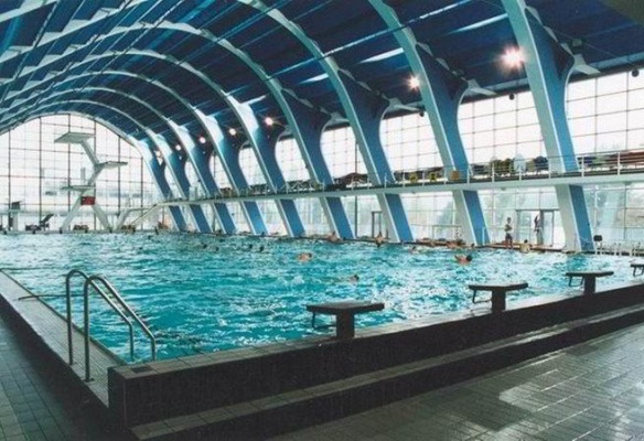 Plavecký stadion Podolí
