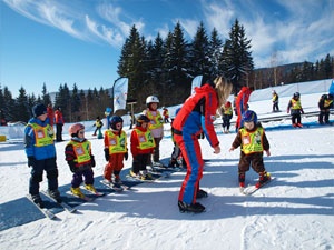 Snow Kidz - lyžařské školy hrou