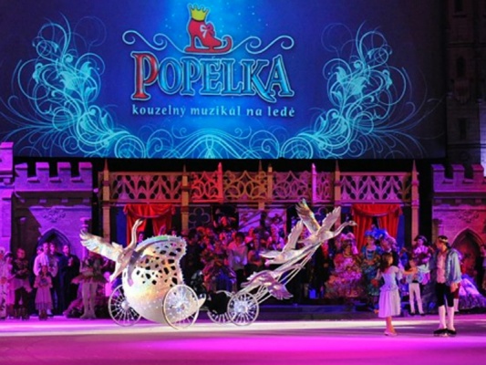 Popelka - muzikál na ledě