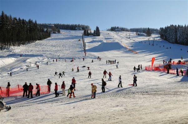 Skiareál Pec pod Sněžkou 