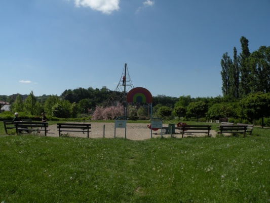 Oranžové hřtiště Kralupy nad Vltavou - U Cukrovaru