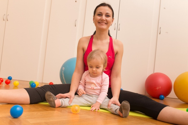 Funkční trénink pro maminky s dětmi