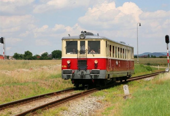 Podřipský motoráček