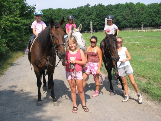 Letní příměstský tábor u koní