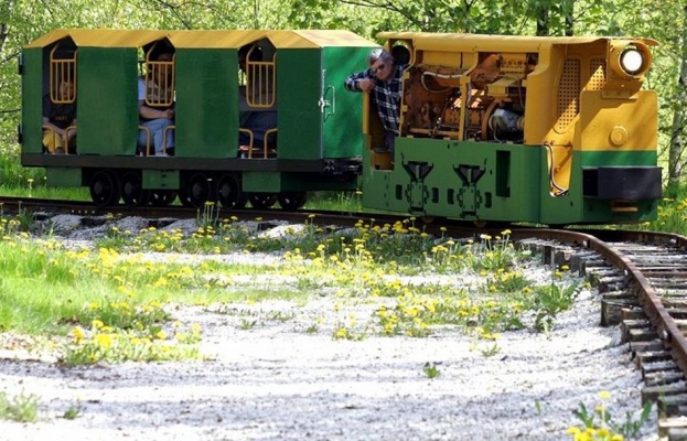 Jízdy důlním vláčkem Kateřina v rezervaci Soos