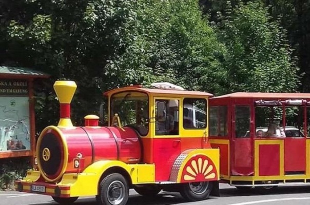 Turistický vláček Hřensko - Mezní Louka - Hřensko