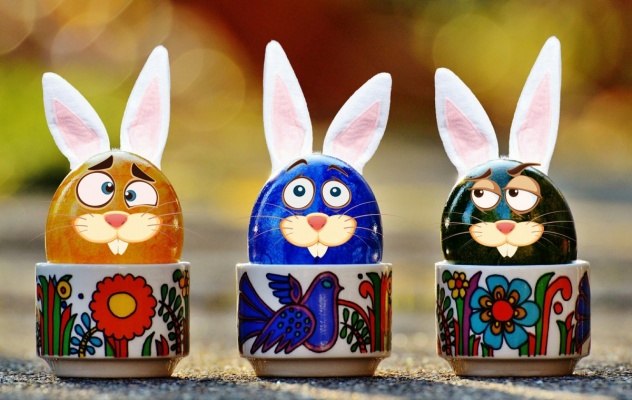 Velikonoční prázdniny - Malování vajíček