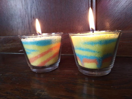 Tvoření pro dospěláky a větší děti - Sypané svíčky