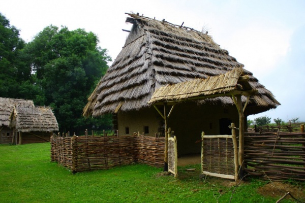 Archeologické muzeum v přírodě Villa Nova Uhřínov