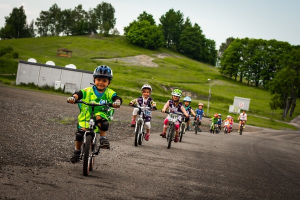 PŘÍMĚSTSKÁ CYKLO-SPORTOVNÍ ŠKOLKA PRO DĚTI OD 3 DO 6 LET LIBEREC