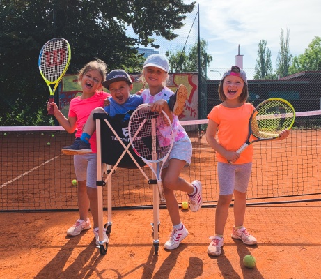 Letní tenisové kempy pro děti
