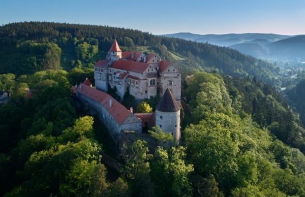 Naučná stezka až na hrad Pernštejn - II.