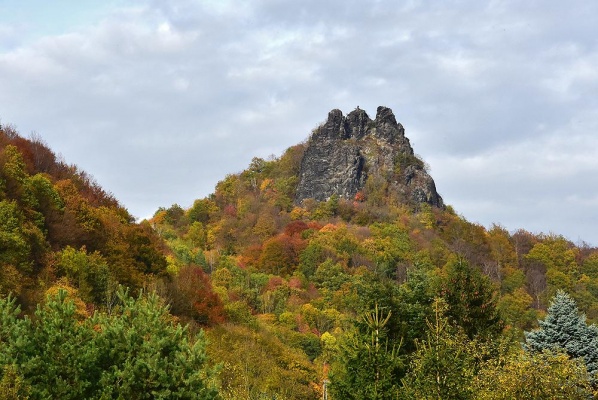 Hrad Vrabinec – Vrábník