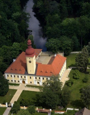 zámek Stráž nad Nežárkou