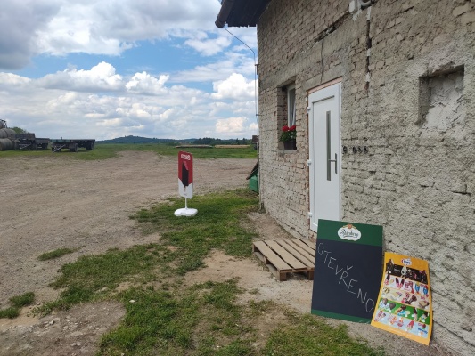 Samoobslužný turistický bar Na Farmě